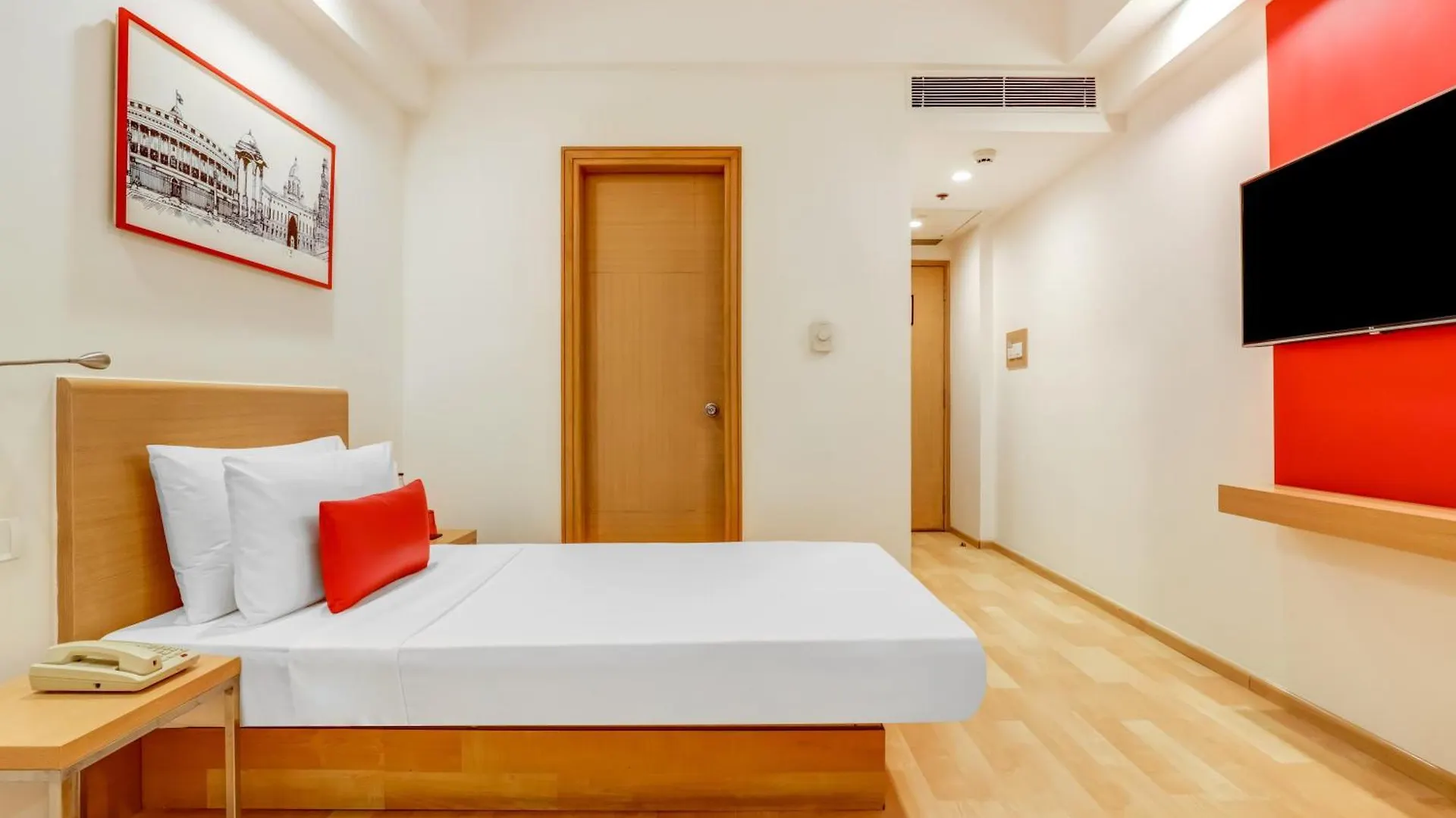 Red Fox By Lemon Tree Hotels, Delhi Airport New Delhi Hotel