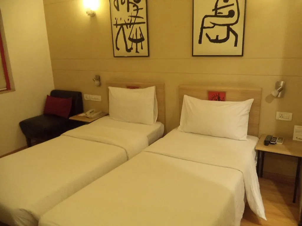 Hotel Red Fox By Lemon Tree Hotels, Delhi Airport New Delhi