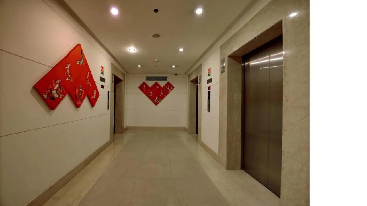 Hotel Red Fox By Lemon Tree Hotels, Delhi Airport New Delhi