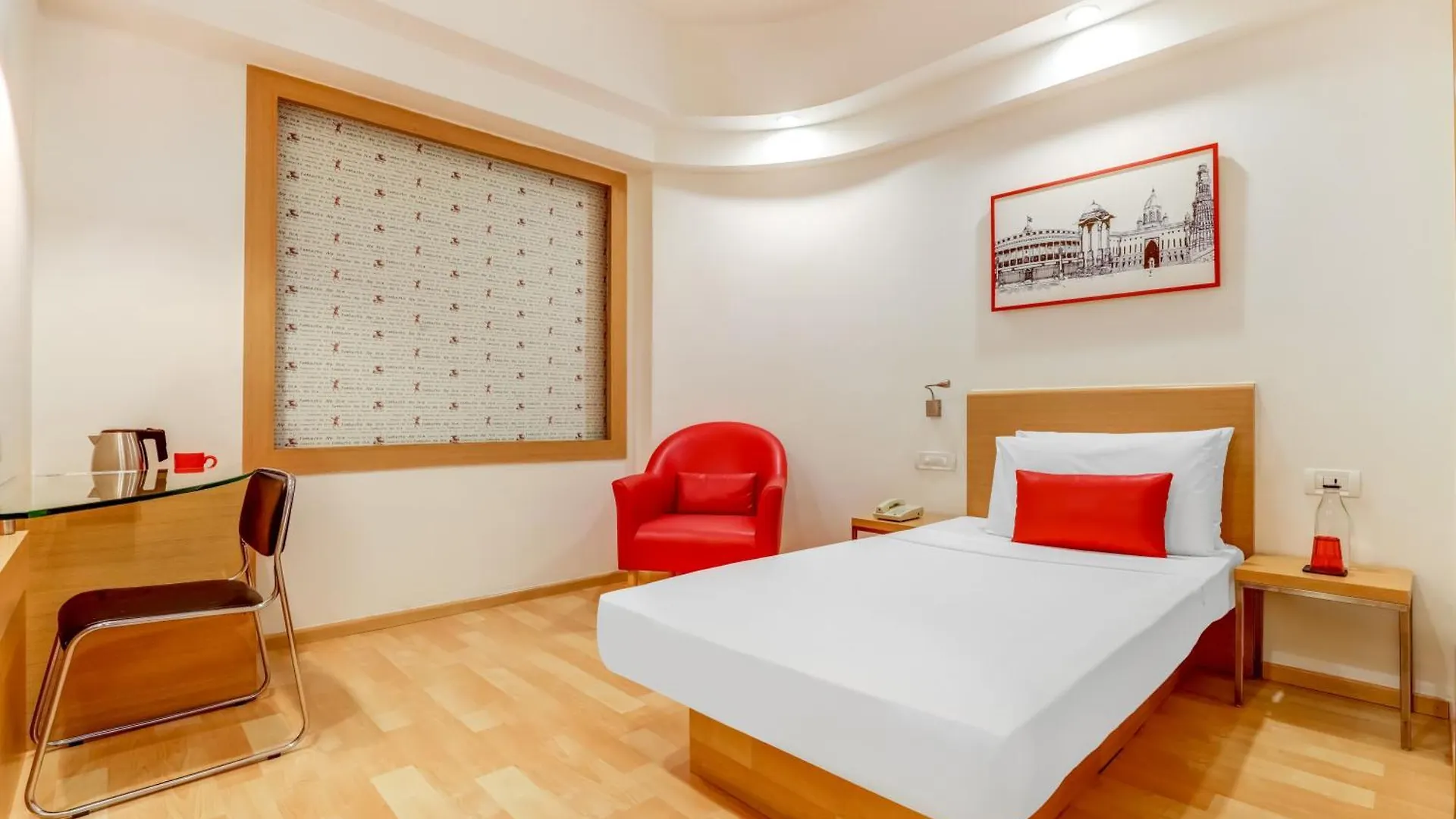 Hotel Red Fox By Lemon Tree Hotels, Delhi Airport New Delhi