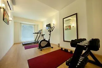 Red Fox By Lemon Tree Hotels, Delhi Airport New Delhi