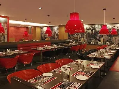 **** Hotel Red Fox By Lemon Tree Hotels, Delhi Airport New Delhi India