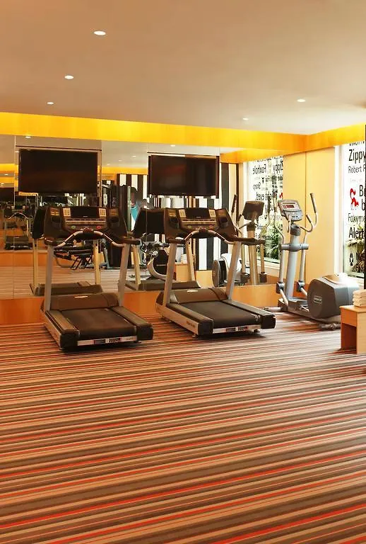 Red Fox By Lemon Tree Hotels, Delhi Airport New Delhi India